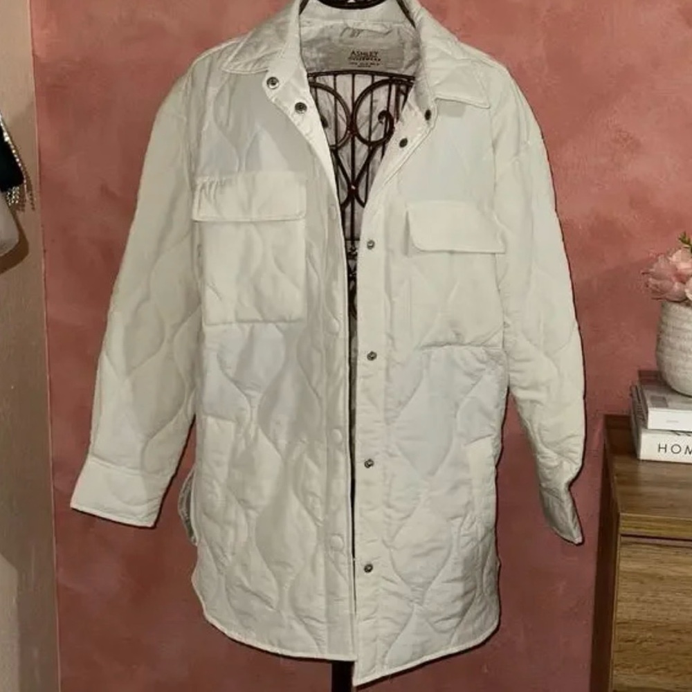 Ashley By 26 International Cream Quilted Jacket